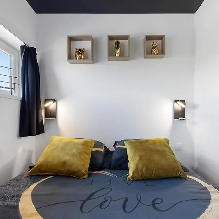 Black Jack Naturiste Port Nature Coursive Vue * Agde
