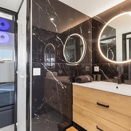 Black Jack Naturiste Port Nature Coursive Vue * Agde