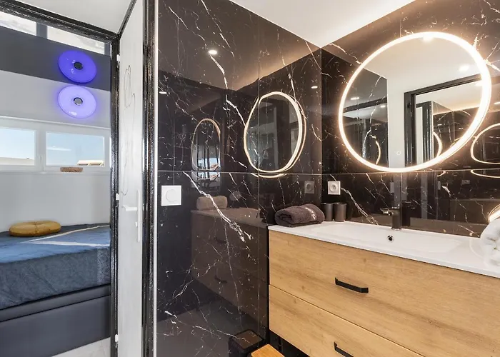 Black Jack Naturiste Port Nature Coursive Vue * Agde