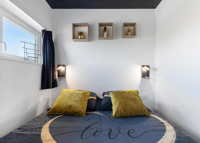 Black Jack Naturiste Port Nature Coursive Vue * Agde